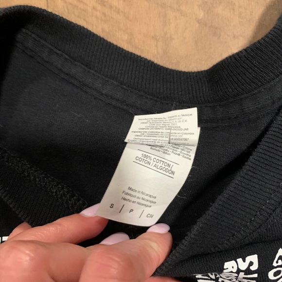 MEN’S T - Picture 2 of 3